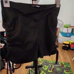 Fashion Nova lounge shorts with bows on the side